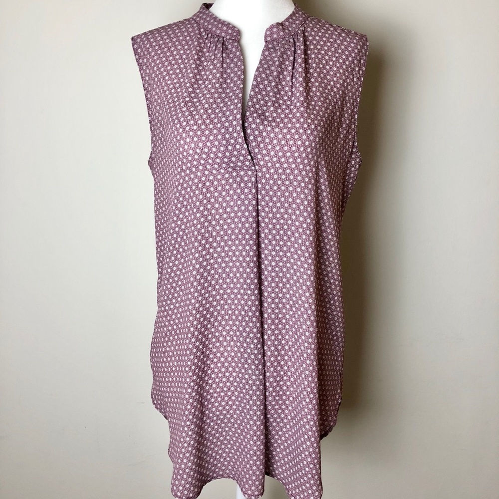 Loft Sleeveless Split Neck Shell Top